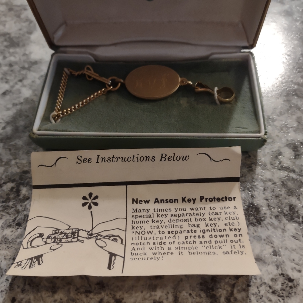 Vintage Anson Key Ring in original box, original instructions. #is monogramed#